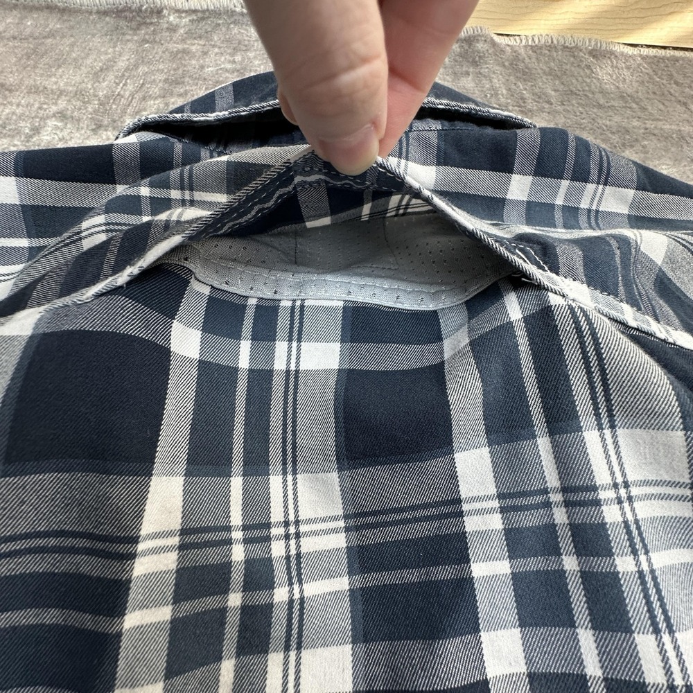 Wrangler Shirt Mens XL Blue Plaid Short Sleeve Button Up Vented Outdoor‎ Hiking - Picture 9 of 13